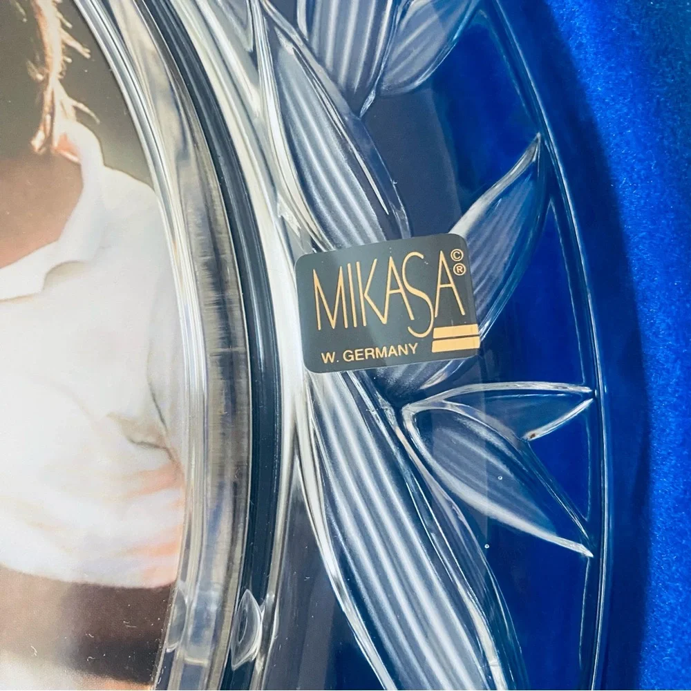 Mikasa glass wedding picture frame